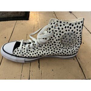 Converse Chuck Taylor womens shoes size 8.5 white new